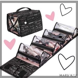 New Marykay roll up bag in the love print!! 💕💕